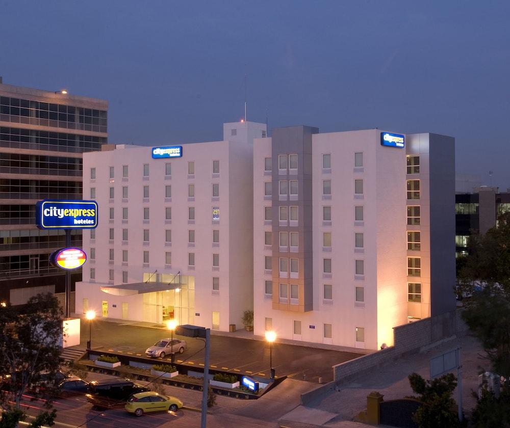 City Express By Marriott Tijuana Rio Extérieur photo