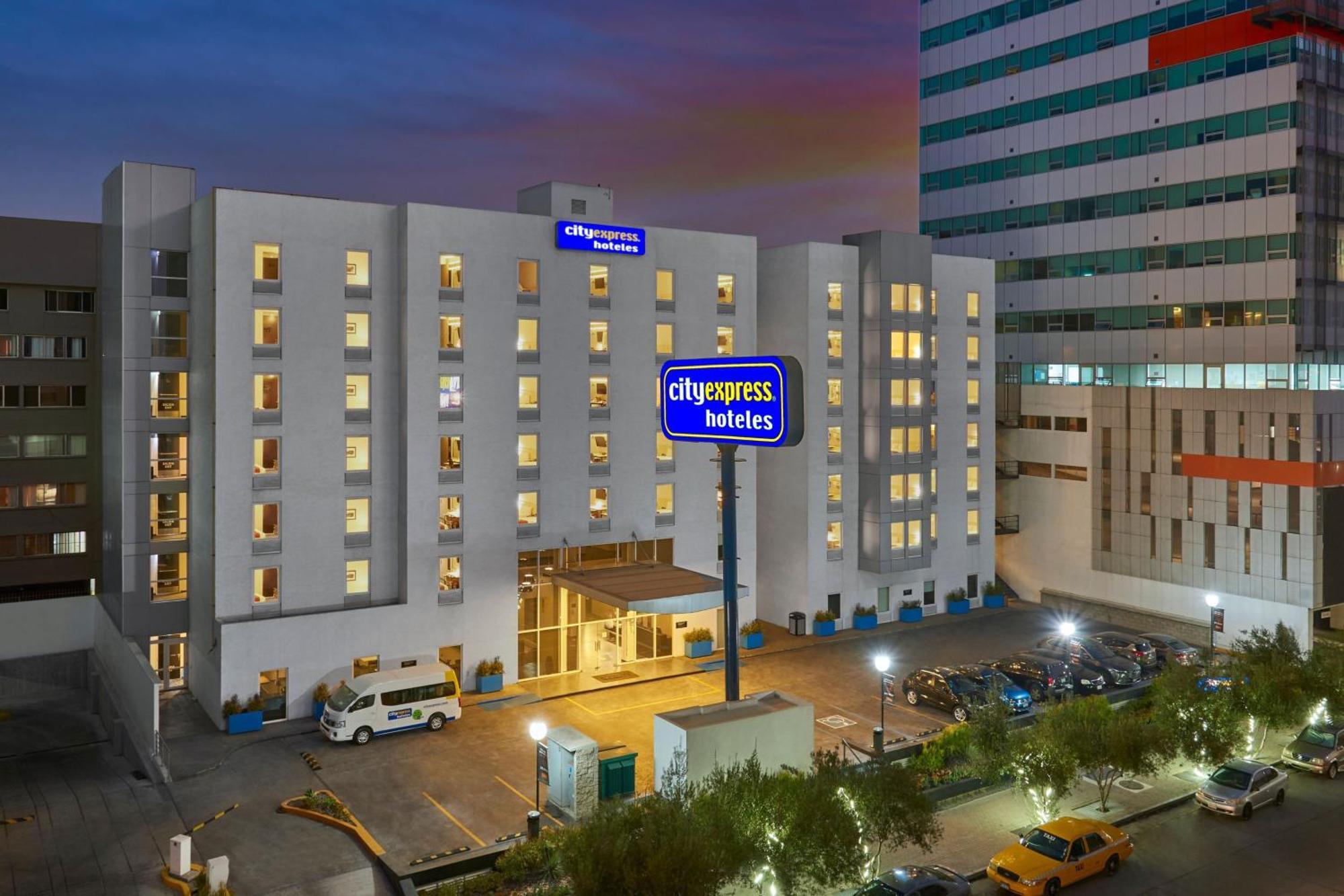 City Express By Marriott Tijuana Rio Extérieur photo